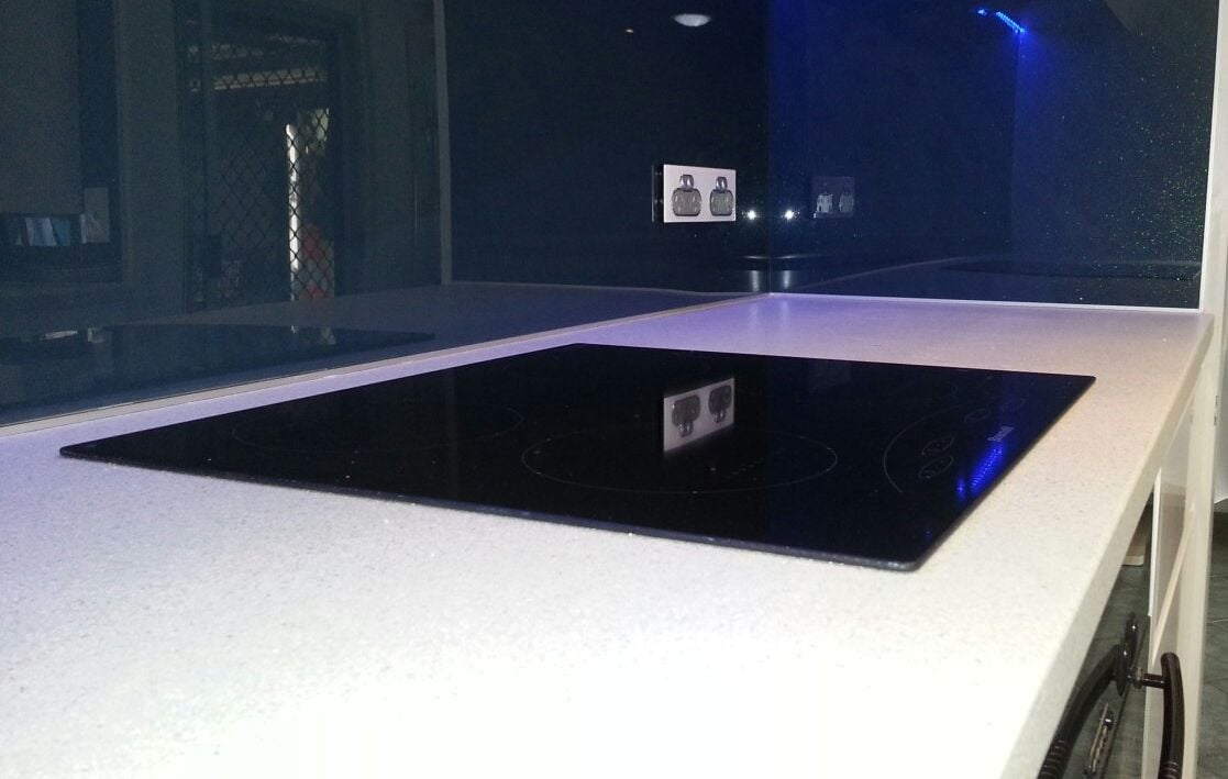 Thumbnail Bonethane Metallic Charge up to 2.97m2 Thumbnail Bonethane Metallic Charge up to 2.97m2